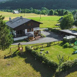Ourea Bed & Breakfast Campan